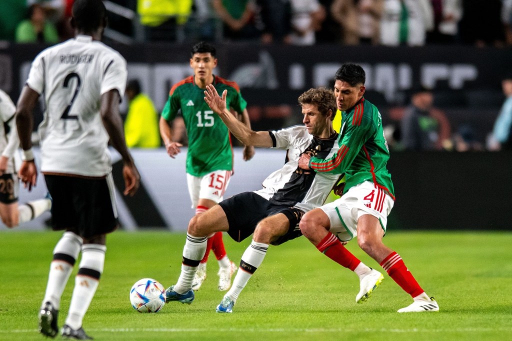 Philadelphia, PA - Thomas Muller #13 of Germany controls the ball against Edson Alvarez #4 of Mexico during the second half at Lincoln Financial Field on Tuesday, Oct 17, 2023. (Photo by Carl Gulbish/Philadelphia Soccer Now)